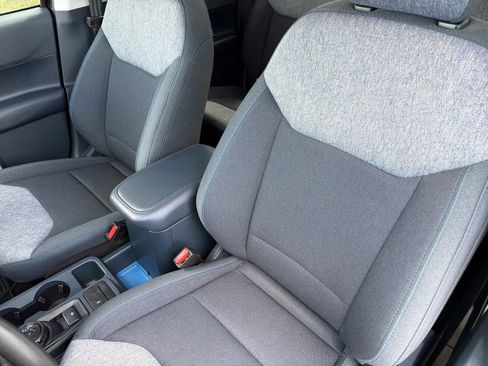 Used 2025 Ford Maverick XLT FWD image 21