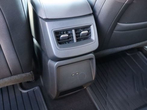 New 2026 Chevrolet Equinox EV LT image 41