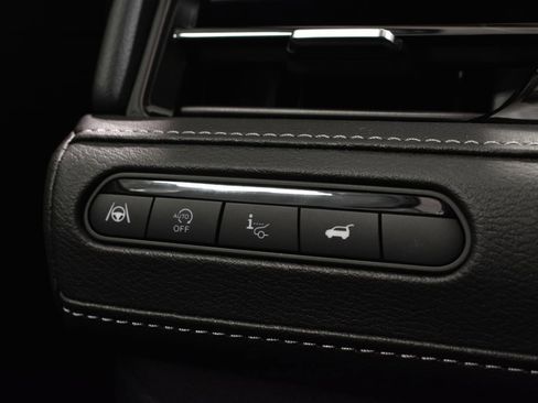 New 2026 INFINITI QX80 Luxe w/ Cargo Package image 18