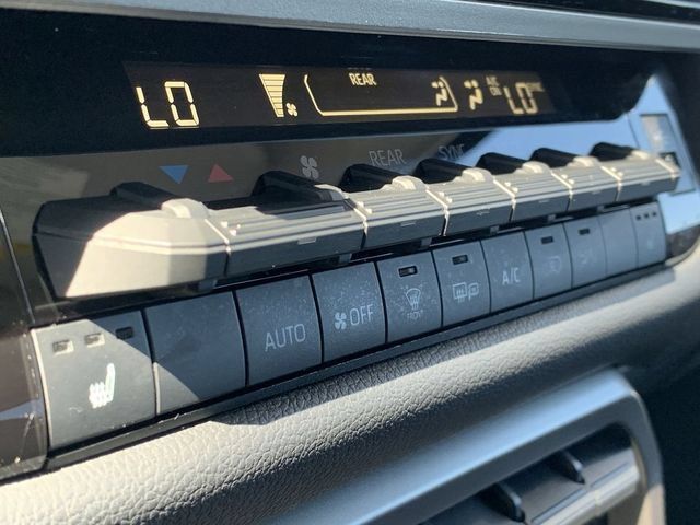 Used 2024 Toyota Sequoia SR5 RWD image 30