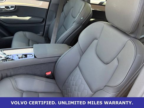 Certified 2025 Volvo XC90 B6 Plus AWD/4WD image 29