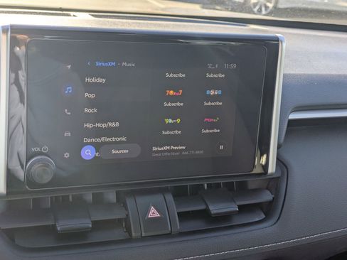 Used 2023 Toyota RAV4 LE image 21