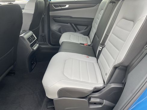 New 2026 Volkswagen Atlas Cross Sport SEL R-Line image 14