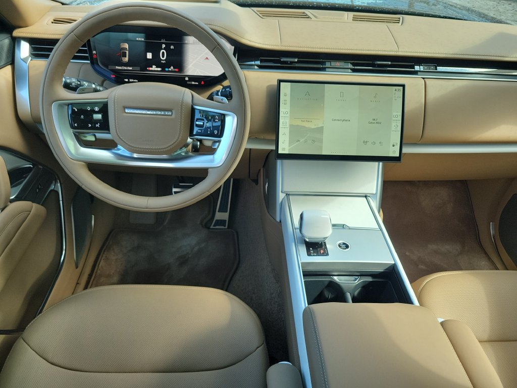 New 2026 Land Rover Range Rover SV AWD/4WD image 18