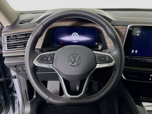 New 2026 Volkswagen Atlas SEL image 11