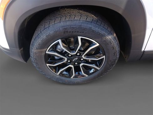 New 2025 Chevrolet TrailBlazer ACTIV w/ Convenience Package image 15