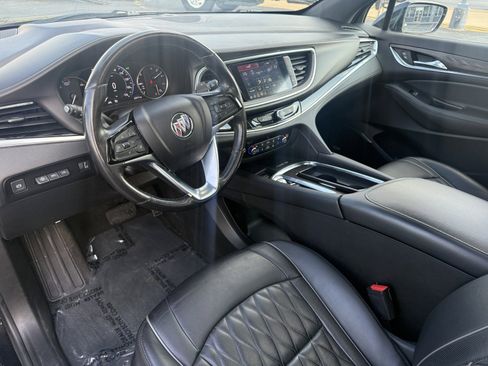 Used 2023 Buick Enclave Avenir w/ Avenir Technology Package AWD/4WD image 18
