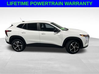 Used 2024 Chevrolet Trax RS video 2