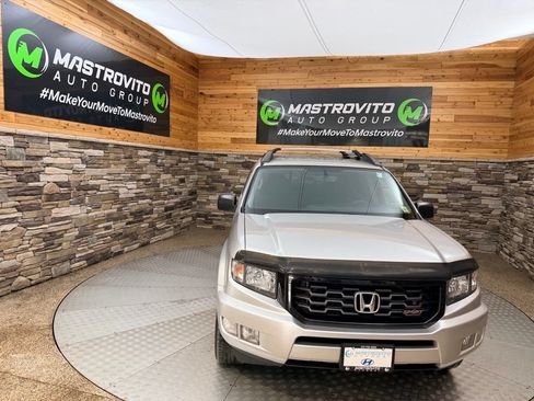 Used 2014 Honda Ridgeline Sport image 9