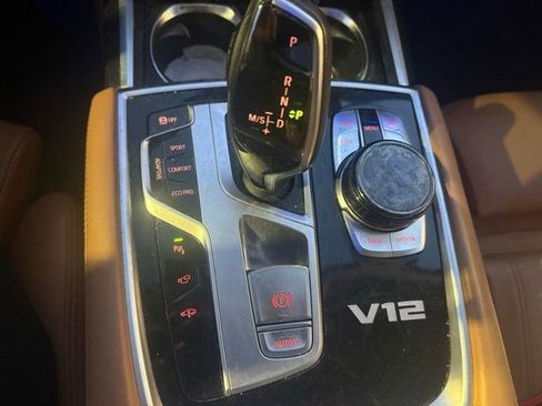 Used 2017 BMW M760i xDrive image 16