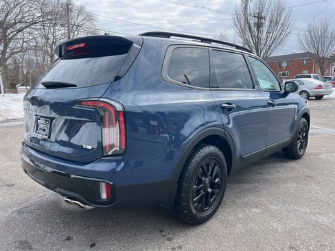 Certified 2025 Kia Telluride AWD image 5