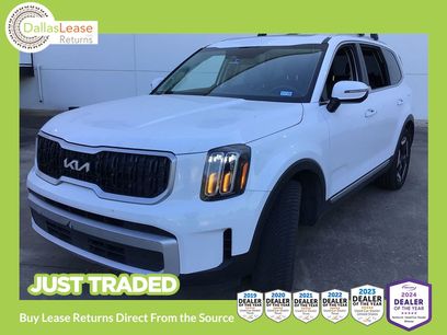 Used 2024 Kia Telluride EX w/ EX Captain's Chair Package