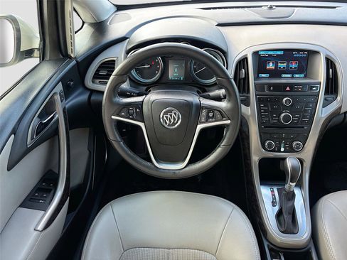 Used 2013 Buick Verano image 21