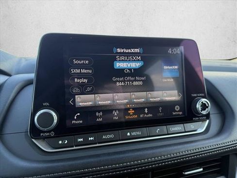 Used 2024 Nissan Rogue SV FWD image 19