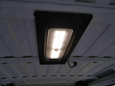 Used 2024 RAM ProMaster 2500 w/ Convenience Group FWD image 19