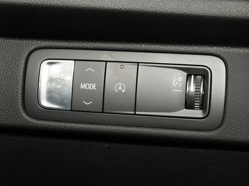 New 2026 Chevrolet Traverse LT w/ Driver Confidence Package image 24