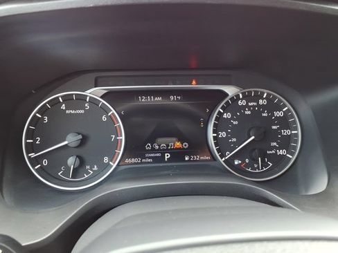 Used 2025 Nissan Rogue SV FWD image 23