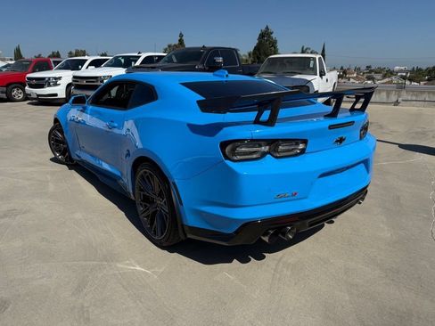 Used 2023 Chevrolet Camaro ZL1 RWD image 7