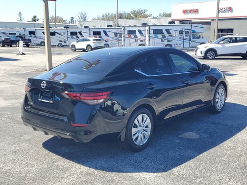 Certified 2025 Nissan Sentra S image 4