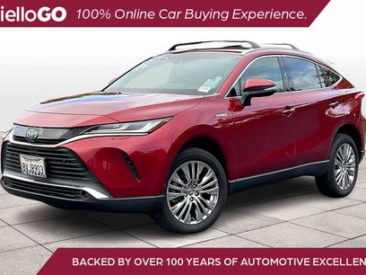 Used 2021 Toyota Venza XLE w/ Softex Package