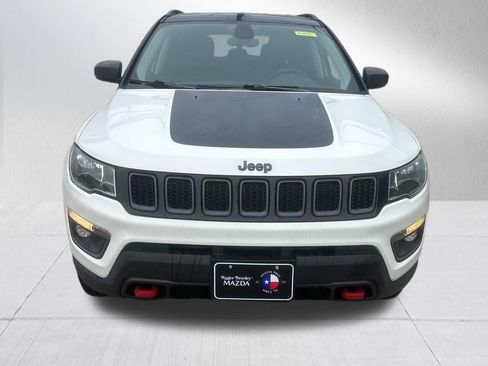 Used 2019 Jeep Compass Trailhawk image 2