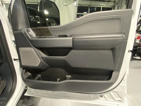 Used 2024 Ford F350 Lariat w/ Lariat Ultimate Package image 24