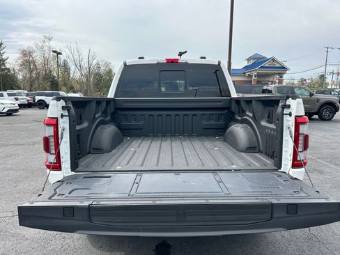 Certified 2022 Ford F150 Platinum w/ Equipment Group 701A High AWD/4WD image 14