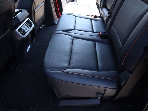 New 2026 Ford F250 Lariat w/ Black Appearance Package AWD/4WD image 13