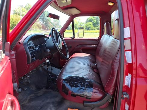 Used 1997 Ford F350 4x4 Regular Cab image 10