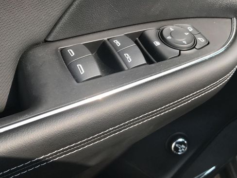 Used 2026 Buick Envision Preferred AWD/4WD image 21