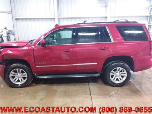 Used 2015 Chevrolet Tahoe LS image 3