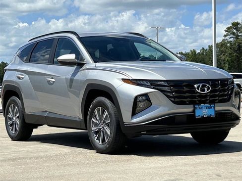 Used 2024 Hyundai Tucson Blue image 11