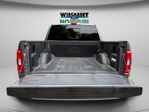 Used 2022 Ford F150 XLT w/ Equipment Group 302A High AWD/4WD image 13