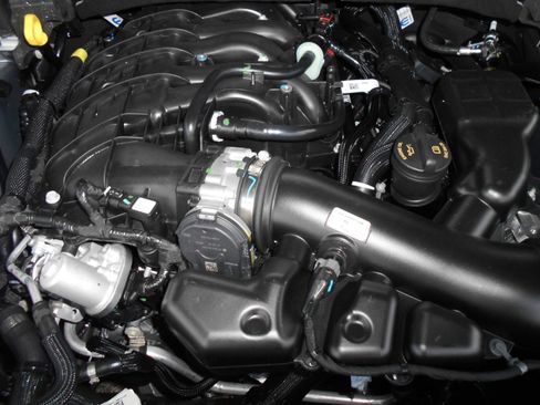 New 2025 Jeep Grand Cherokee Altitude image 5