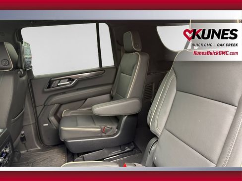 Used 2025 GMC Yukon XL Elevation w/ Elevation Premium Package AWD/4WD image 36