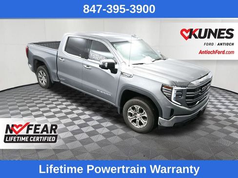 Used 2025 GMC Sierra 1500 SLT image 11