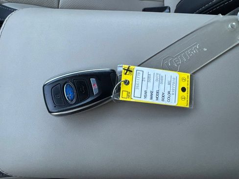 Used 2024 Subaru Outback Limited AWD/4WD image 39