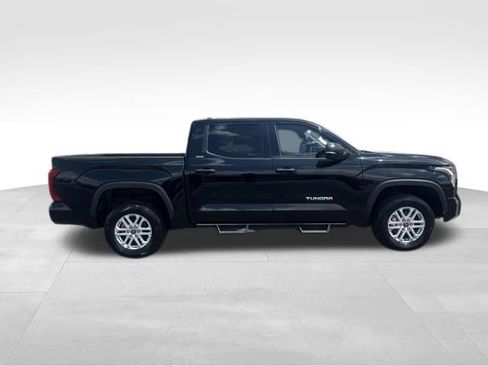 Used 2024 Toyota Tundra SR5 w/ SR5 Convenience Package AWD/4WD image 6