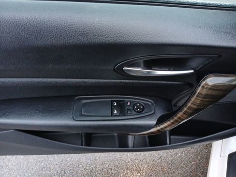 Used 2017 BMW 230i Coupe image 24