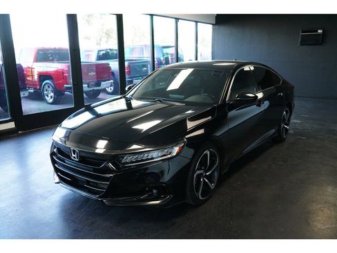 Used 2021 Honda Accord Sport image 3