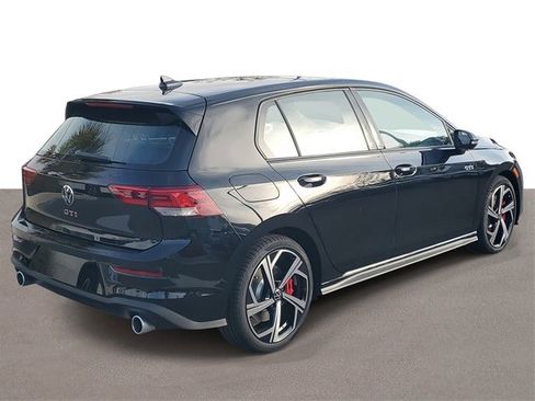 New 2026 Volkswagen GTI SE image 4