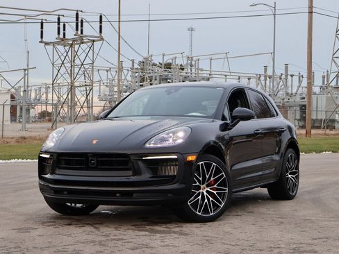 New 2026 Porsche Macan S image 1