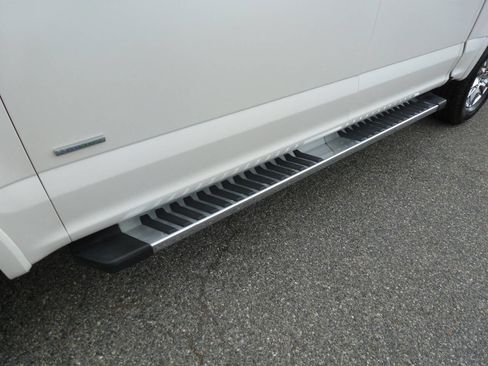 Used 2017 Ford F150 Lariat AWD/4WD image 14