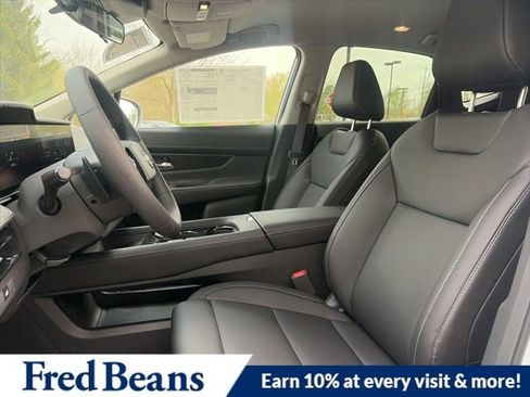 New 2026 Nissan Murano SV image 10