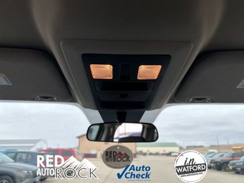 Used 2024 RAM 1500 Classic SLT image 11