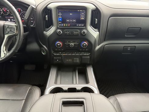Used 2020 Chevrolet Silverado 3500 LTZ w/ LTZ Plus Package AWD/4WD image 16