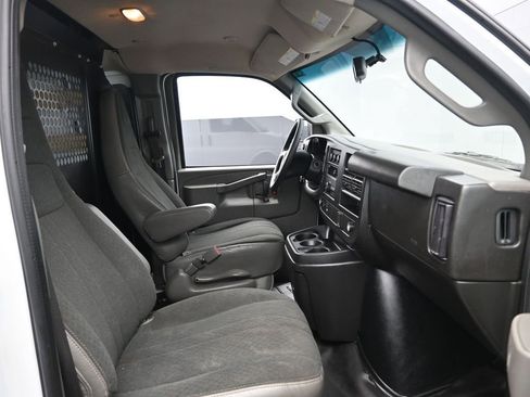 Used 2023 Chevrolet Express 2500 w/ Driver Convenience Package image 26