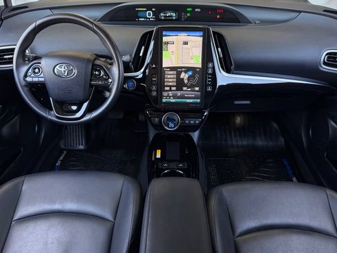 Used 2020 Toyota Prius Prime XLE FWD image 13
