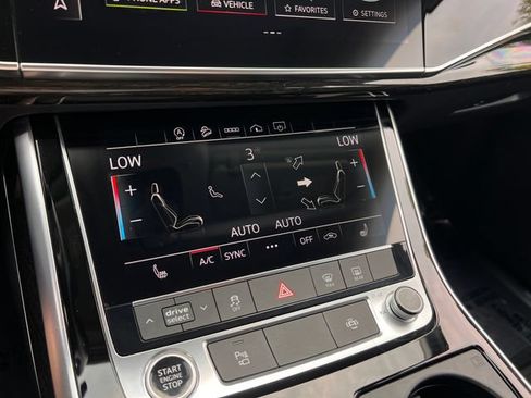 Used 2022 Audi Q7 2.0T Premium AWD/4WD image 25