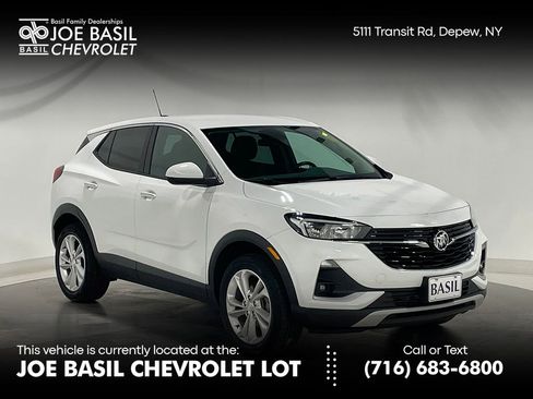 Used 2023 Buick Encore GX Preferred w/ Cold Weather Comfort Package AWD/4WD image 1